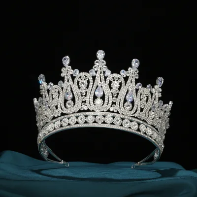 Wholesale European Court Bridal Crown Tiaras Headband Copper Inlaid Zircon Hairband Bride Wedding Prom Performance Accessories