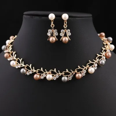 Pearl bracelet necklace earrings imitation Pearl dress accessories advanced jewelry sets