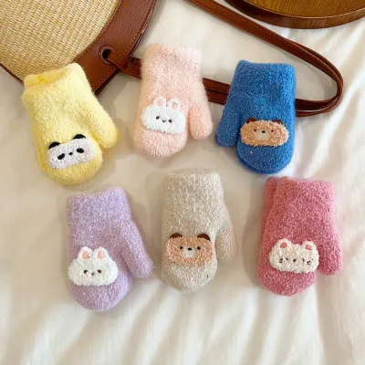 Baby Gloves with Cute Animal, Toddler Mittens with String, Cute Full Finger Snow Gloves Infant Baby for Baby 0-2 Years Old