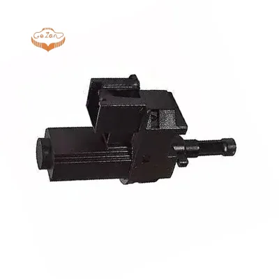 Made in China Vehicle Parts Brake Light Switch for Ford Volvo 1230986 8691593 4M5T-7C534-Aa 30752408 1343269