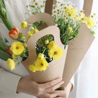 Custom Size Flower Brown Kraft Paper Bag Bouquet Packaging Bag Rose Boxes Flower Packaging Craft Florist Paper Gift Bag