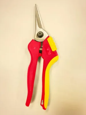 Electric-Free Bypass Floral Trimmer with Steel Blade Right-Handed Design and 3-Year Warranty