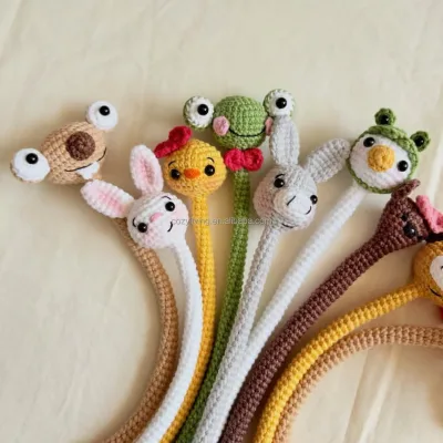 New Arrival Amigurumi Customized Handmade Crocheted Small Long Neck Bag Charm Key Chains Ornament Accessories