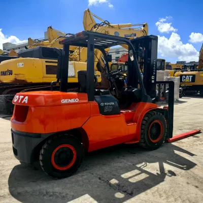 Hot Sale Toyota 50 Secondhand Forklift Diesel Good Condition Best Service Used Toyota 50 Forklift Mini Tractor 5ton