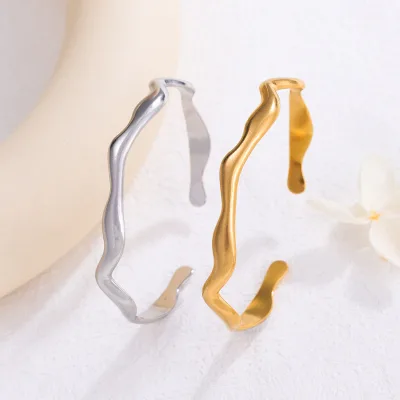 Twist Gold Opening Bangle Stainless Steel Simple Twist Adjustable Bangle for Women