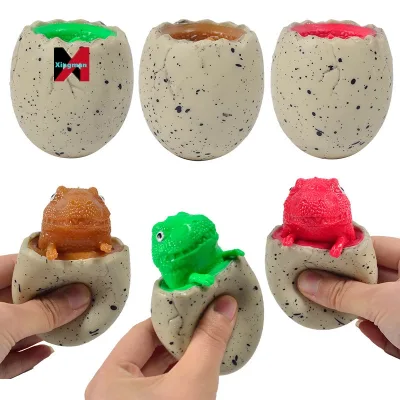 New Cross Venting Dinosaur Extrude Cup Squeeze Decompress Dinosaur Venting Squirrel Cup Wholesale