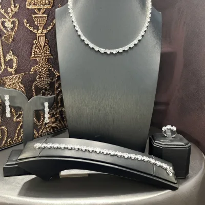 Wholesale Dubai Bridal Wedding Jewelry Set with Long Earrings and Water Diamond Necklace Boutique Jewelry Types Jewelry Set