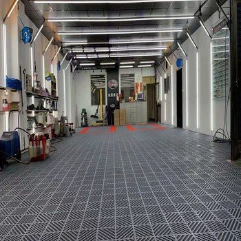 Best Price Garage Floor Tiles 40 cm Modular Interlocking Floor Mat for 4s Shop Exhibition Shop