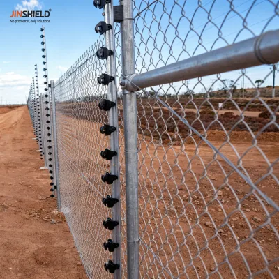 Reinforced Galvanized Chain Link Fence With Integrated Electric System for High End Venues Boundary Security
