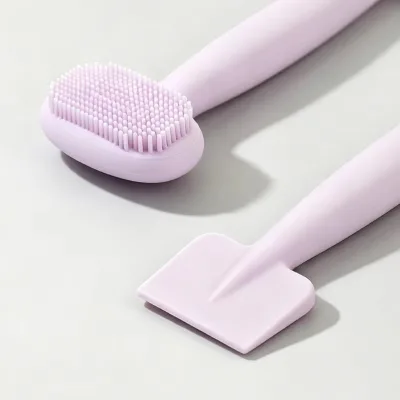 Double-Headed Silicone Face Mask Applicator Brush for Cleansing & Massage Dual-Use with Mascara TPR Soft-Gel Head Beauty Tool