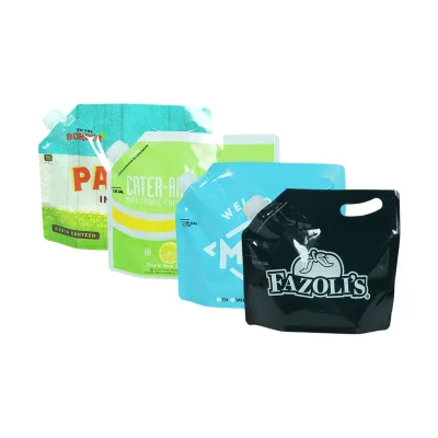 Custom Printed Plastic Large Capacity Standing up Drinking Water Packaging Bags 700 ml Suction Drink Bag with Handle