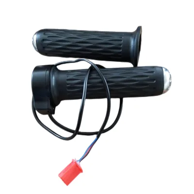 Professional Manufacturer YUFENG High Quality Aluminum & ABS Throttle and Grip for E-rickshaw and Electric Car