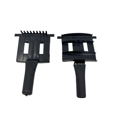 Livestock Shedding Comb Grooming Tool for Cow Sheep Livestock ABS Iron Cattle Hair Brush