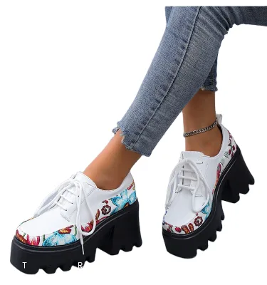 2023 New Large Foreign Trade Women's Shoes Casual Flower Lace up Heel Elevated Short Boots Children