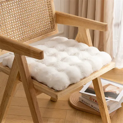 Hot Sell Soft Seat Pad Cushions Anti-Slip Back Comfort Warm Faux Fur Seat Cushion