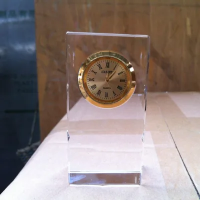 MH-BZ0106 Personalized Crystal Glass Table Clock