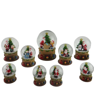 Christmas Water Globes Resin Santa Snow Balls with Animal and Model Patterns for Festive Gifts and Souvenirs