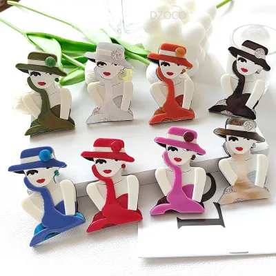 Cross-border Cartoon Character Acrylic Brooch for Women Girl Resting Chin Design Formal Wear Gift-Giving Versatile Acetate