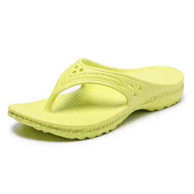 Unlined Water friendly Flat heel stylish slippers for women outdoor
