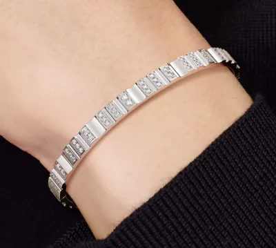 Bangle in White Gold with diamonds