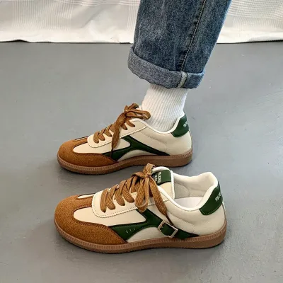 Cross-border Foreign Trade New White Women's Summer Autumn Simple Large Size Board Shoes Casual Thick-soled Fashion PU