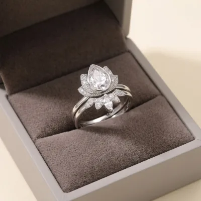 Pear Shaped 1.5ct Moissanite Two Piece Stackable Ring 925 Sterling Silver Lotus Flower Wedding Engagement Ring Bridal Jewelry