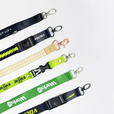 Low Moq Custom Color Promotional Gifts Yard Short Strap Plain Satin Lanyards With Logo Custom Keychain Ribbon Lanyards
