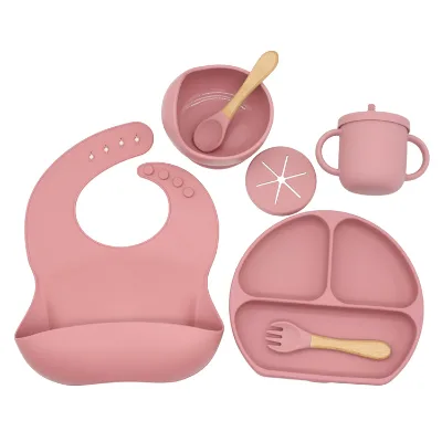 2022 Soft Waterproof Silicone Baby Bowl Set Not slip Customised Cartoon Oem Eco Friendly Bpa Free Silicone Baby Feeding Set