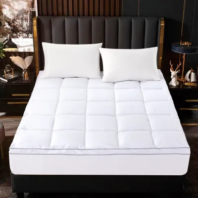 Stock and Cheap Polyester Mattress Topper/Pad for Home and Hotel,Extra Thickness 2'' Warm and Comfortable with Grey Piping