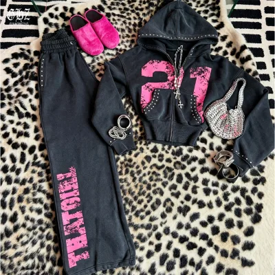 Fall Winter Custom Logo Women 2 Piece Tracksuit Studded Zip up Cropped Hoodie and Wide Leg Pants Streetwear 2 Piece Tracksuit