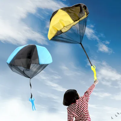 Kids Parachute Toy Outdoor Game Hand Throwing Flying Parachute Throwing Sport Toys Free Throwing Toy Kids Gift