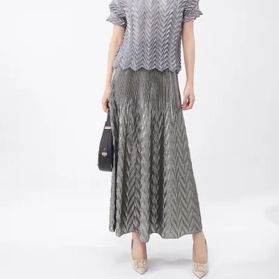 Elegant Silver Gray Pleated Women's Maxi Skirt Casual Summer Eco-Friendly Breathable Natural Waist 2-Piece Sale