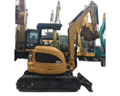 Miniexcavadora Caterpillar Original Usada (modelo Cat 303C); Excavadora De Cadenas , Con Cuchara.
