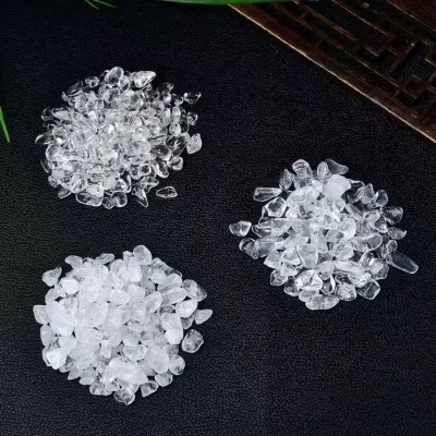 Wholesale Eco-friendly Natural White Clear Quartz Crystal Chips for Aquarium and Souvenir Decoration