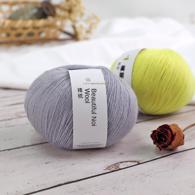 Merino Combed Medium and Fine Wool Dyed Anti-Pilling Woolen Yarn Hand Knitting 100% Lamb Wool