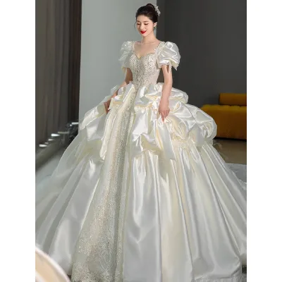 2024 Gorgeous Spring Mariage Custom Made Princess Satin Lace Flowers Plus Size Wedding Dresses Delicate Applique Beading Bridal