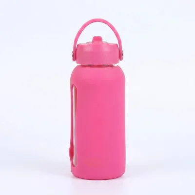 Custom Logo 800ml High Borosilicate Glass Water Bottle with Protective Silicone Sleeve & Handle