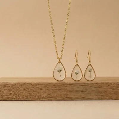 Real Dried Baby's Breath Flower Resin Necklace Earring Set, Stainless Steel Teardrop Botanical Jewelry Set for Women