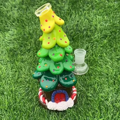 Factory Direct Tree House Christmas design Glow-in-the Dark Reusable washable glass water pipe