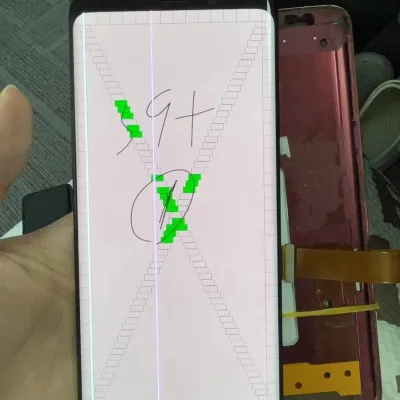 Display and Touch Good but Screen Damaged for Sam S7 S8 Bad Screen Repair Practice with Black Spot