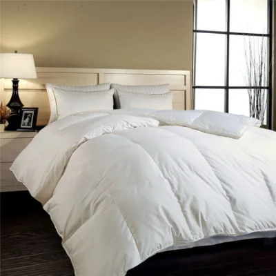Luxurious Canadian Goose Down Quilt Duvet for 15 Togs