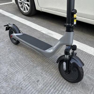 ERMA ERMA-M8 8.5 Inch Aluminum Alloy Electric Scooter Ambient Light Turn Signal Front Suspension Adult Commuter 30 km/h Max