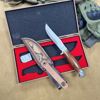 Fixed Hunting Knife with Genuine Leather Sheath Full Tang Collection Knife with Wooden Box Sharp Classic 440C Steel EDC Knife