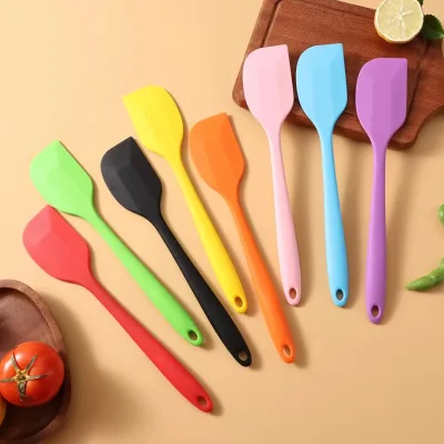 Silicone Spatula  Rubber Spatula Heat Resistant Baking Spoon Kitchen Tools Cooking  Silicone Integrated Spatula