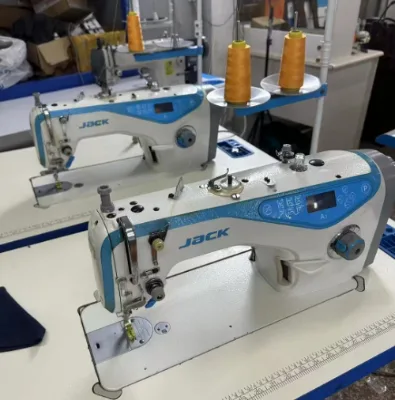 Automatic Industrial Sewing Machine for Light Middle Heavy Material Sewing Machine for Dress t Shirt Used Jack A3 Auto Trimmer