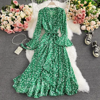 Customized 2022 New V-neck Floral Chiffon Dress Bell-sleeved Printed Sleeve Lace-up Thin V-neck Irregular Ruffled Dress