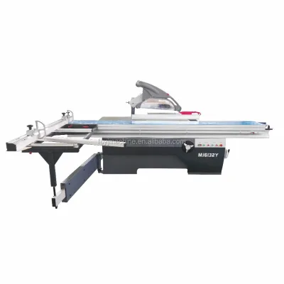 Precision Horizontal Panel Saw with Scoring Saw Blade 5.5KW Motor Big Dust Hood Cover-Long Service Life
