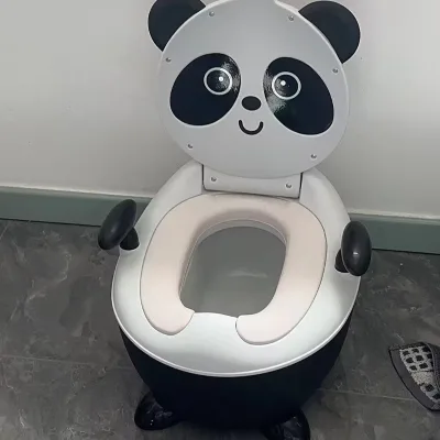 Plastic Cartoon Panda Shaped Baby Training Potty Chair with Armrest & Backrest
