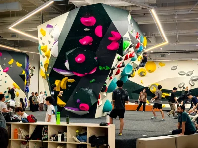 Long-service Climbing Equipment, Durable Materials for Low Replacement Rate