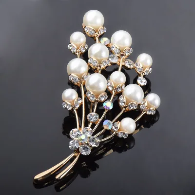 Luxury Crystal Pearl Glass Hand Bouquet Brooches for Women Unisex Flower Pins Available Casual Party Accessories Gifts